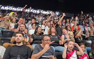 la tribune du HBC Planais